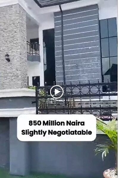 DUplex for Sale at Plantation City. #0113